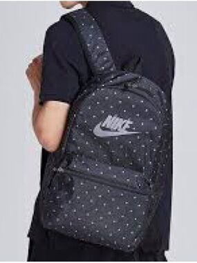 nike backpacks blue and dots Brasilia JDI Mini Backpack Constructed with a main Nike Sportswear Heritage Backpack |
